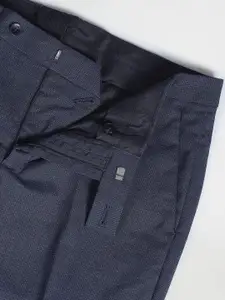 Arrow Men Checked Slim Fit Mid-Rise Formal Trouser