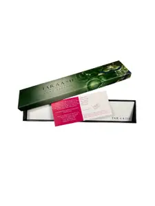 Taraash 925 Sterling Silver Cubic Zirconia-Studded Pendant With Chain