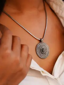 Shyle 925 Sterling Silver Oxidised Intricate Classic Pendant