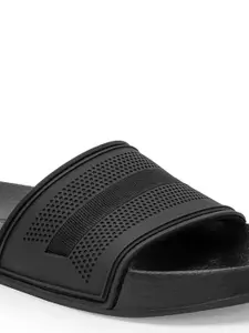 Red Tape Men Textured Rubber Sliders