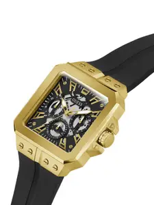 GUESS Men Printed Dial & Straps Analogue Watch GW0637G2