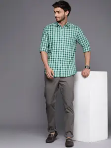 Louis Philippe Sport Slim Fit Checked Pure Cotton Casual Shirt