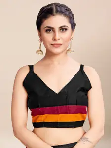 Saree mall White Black Geometric Printed Poly Cotton Ikat Sarees