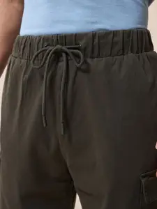 Bewakoof Men Oversized Mid-Rise Relaxed Fit Joggers