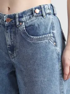 ONLY Women Slim Fit Clean Look Heavy Fade Cropped Pure Cotton Jogger Jeans