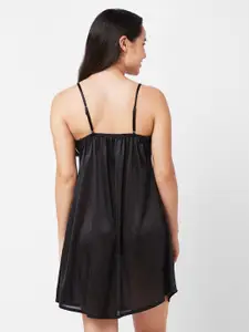 FashionRack Lace Shoulder Straps Sleeveless Satin Wrap Nightdress With Robe