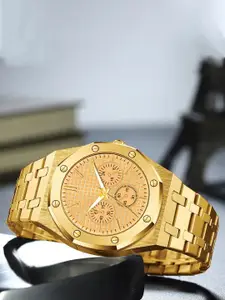 Shocknshop Men Textured Dial Bracelet Style Straps Reset Time Analogue Watch WCH91Gold