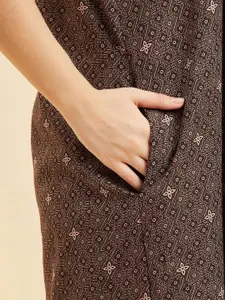 Sweet Dreams Ethnic Motifs Printed Pure Cotton Maxi Nightdress