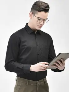 Crimsoune Club Slim Fit Spread Collar Pure Cotton Casual Shirt