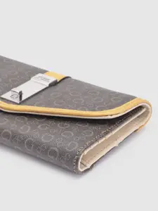 GUESS Women Brand Logo Printed Three Fold Wallet