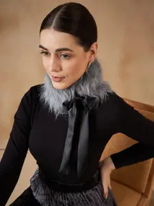 InWeave Self Design Acrylic Scarves