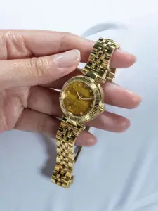 GC Women Water Resistance Stainless Steel Analogue Watch Z02005L4MF