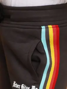 V-Mart Boys Printed Mid-Rise Track Pant