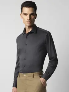 Van Heusen Slim Fit Formal Shirt