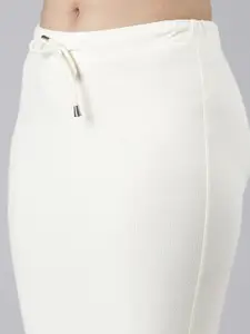 TWIN BIRDS Pack Of 2 Mid-Rise Saree Shapewear