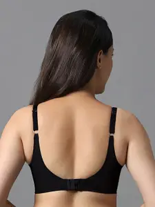 Amante Breathable Lightly Padded Airy Wire Spacer T-shirt Bra With All Day Comfort