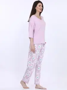 MAYSIXTY Women Peach-Coloured Printed Night suit