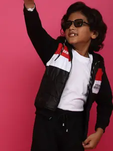 V-Mart Boys Colourblocked Hooded Neck Long Sleeve Sweatshirt With Trousers