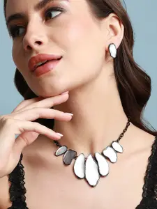 DressBerry Black & Grey Enamelled Necklace With Earrings