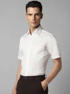 Louis Philippe Classic Fit Micro Ditsy Printed Short Sleeves Pure Cotton Formal Shirt