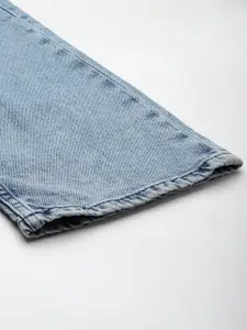 Levis Men Mid Rise 527 Bootcut Low Distress Light Fade Stretchable Jeans