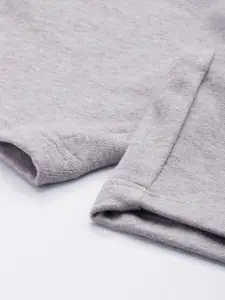 Levis Men Solid Regular Fit Mid-Rise Knitted Pure Cotton Shorts