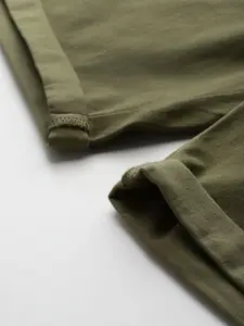 The Roadster Lifestyle Co. Men Pure Cotton Regular Fit Mid-Rise Shorts