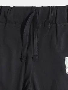 Eteenz Boys Premium Cotton Mid-Rise Ben10 Print Detail Joggers