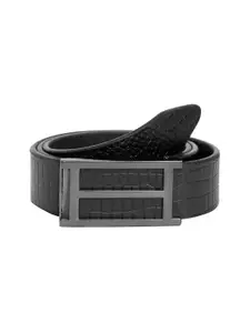 The Roadster Lifestyle Co. Men Textured Leather Push-Pin Belt
