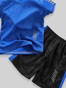 INCLUD Boys Printed T-shirt with Shorts