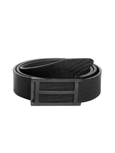 The Roadster Lifestyle Co. Men Black Textured Leather Belt