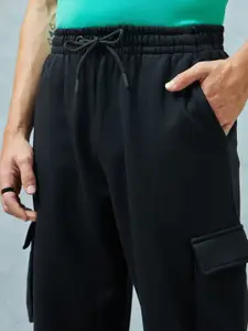 Bewakoof Heavy Duty 1.0 Men Super Loose Fit Cargo Joggers