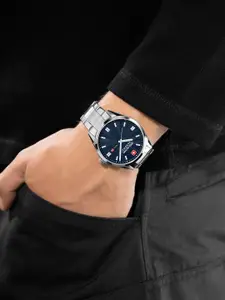 SWISS MILITARY HANOWA Men Dial & Stainless Steel Straps Analogue Watch SMWGH0001602