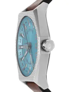 DIESEL Men Scrape Leather Straps Analogue Watch DZ2174