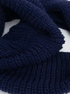 Kazo Women Self Design Acrylic Scarf