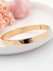 Fashion Frill Men Gold-Plated Kada Bracelet