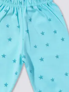 Moms Love Infants Boys Printed T-shirt With Pyjamas & Cap