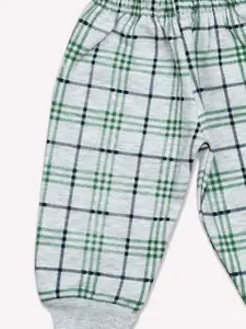 Moms Love Infants Boys Printed T-shirt With Trousers