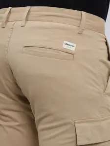 Lee Men Comfort Low-Rise Cotton Cargos