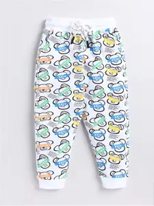 Ginie Boys Off White Printed T-shirt with Pyjamas