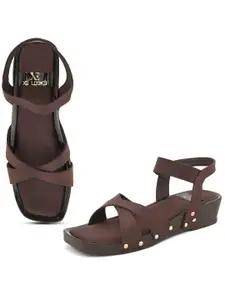 XE Looks Open Toe Backstrap Flatform Heels