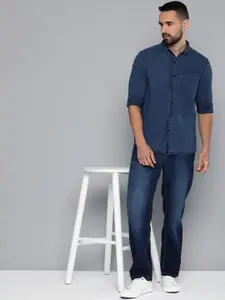Levis Pure Cotton Self Design Slim Fit Textured Casual Shirt