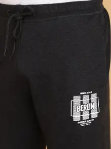 V-Mart Men Mid Rise Joggers