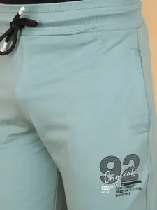 V-Mart Men Mid-Rise Track Pant