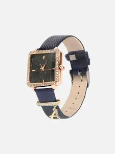 HAUTE SAUCE by  Campus Sutra Women Analogue Watch With A Liberty Charm AW23_HSCW5151