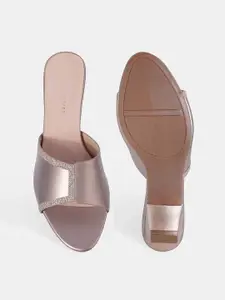 LEMON & PEPPER Embellished Open Toe Block Heels