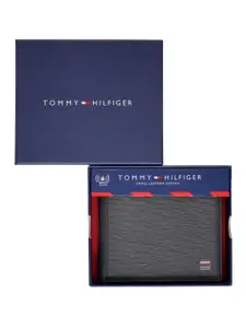 Tommy Hilfiger Leather Two Fold Wallet