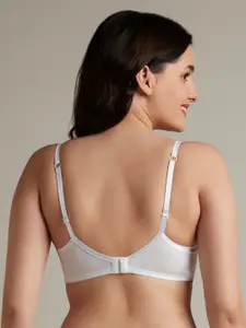 Amante Padded Non-Wired Simply Soft T-Shirt Bra