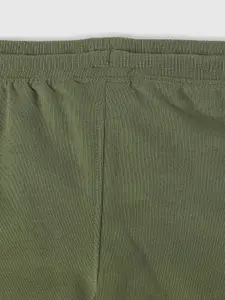 max Boys Colourblocked Sports Shorts