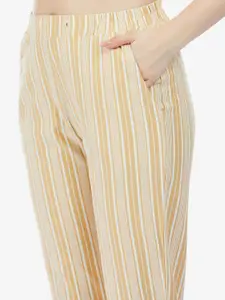 MAYSIXTY Typography Printed Pure Cotton Night suit